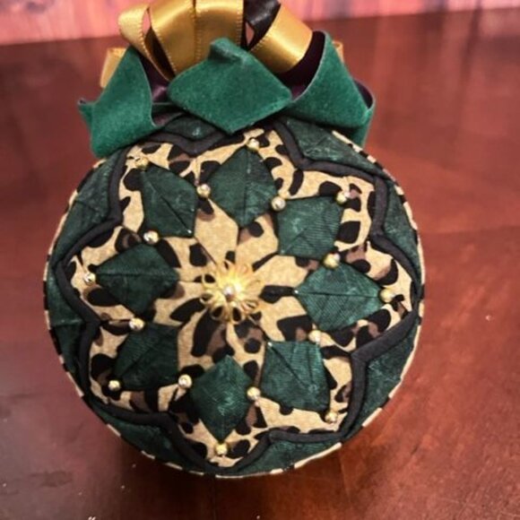 Handcrafted Leopard Print Quilted Christmas Ornament With Embroidered Leopard - Picture 3 of 4